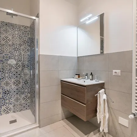 The Tornabuoni Palace Boutique Florenz
